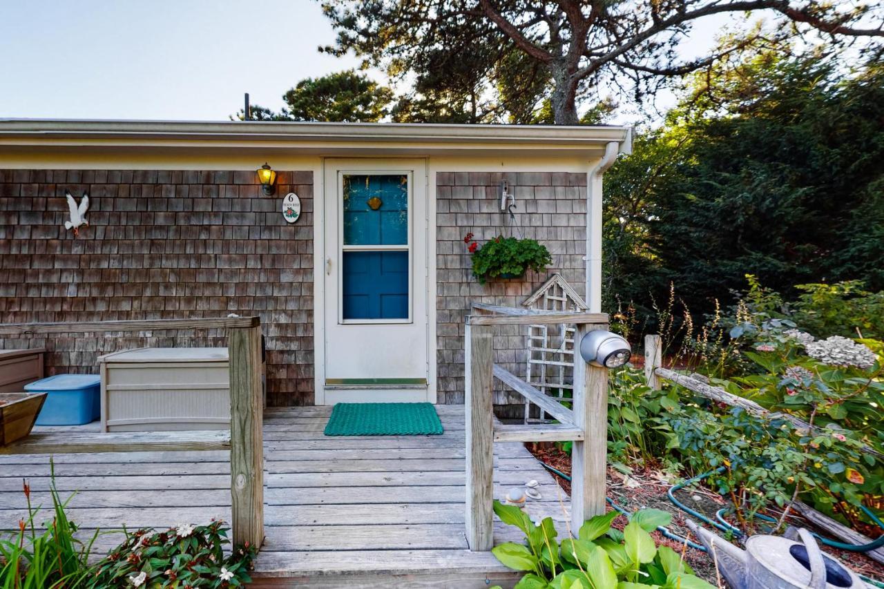 Beach Rose Guest Studio Nauset Heights Екстериор снимка